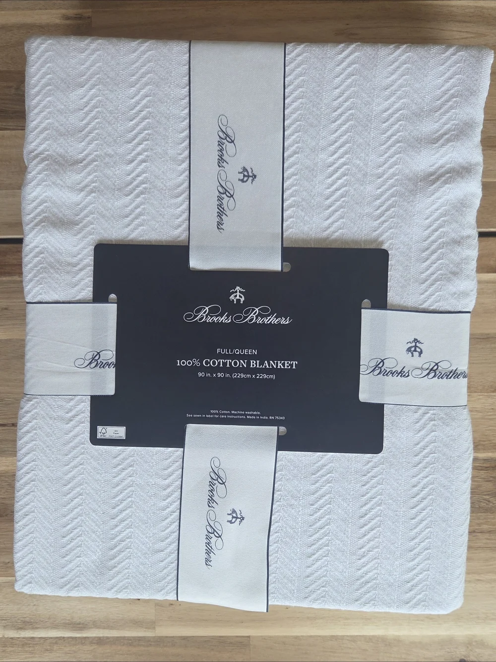 Brooks Brothers White Cotton Full/Queen Textured Blanket